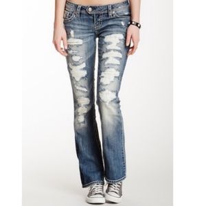 27x33 Silver 'Tuesday' Jeans Distressed Bootcut